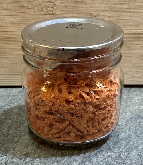 freeze dried pickled shredded carrots